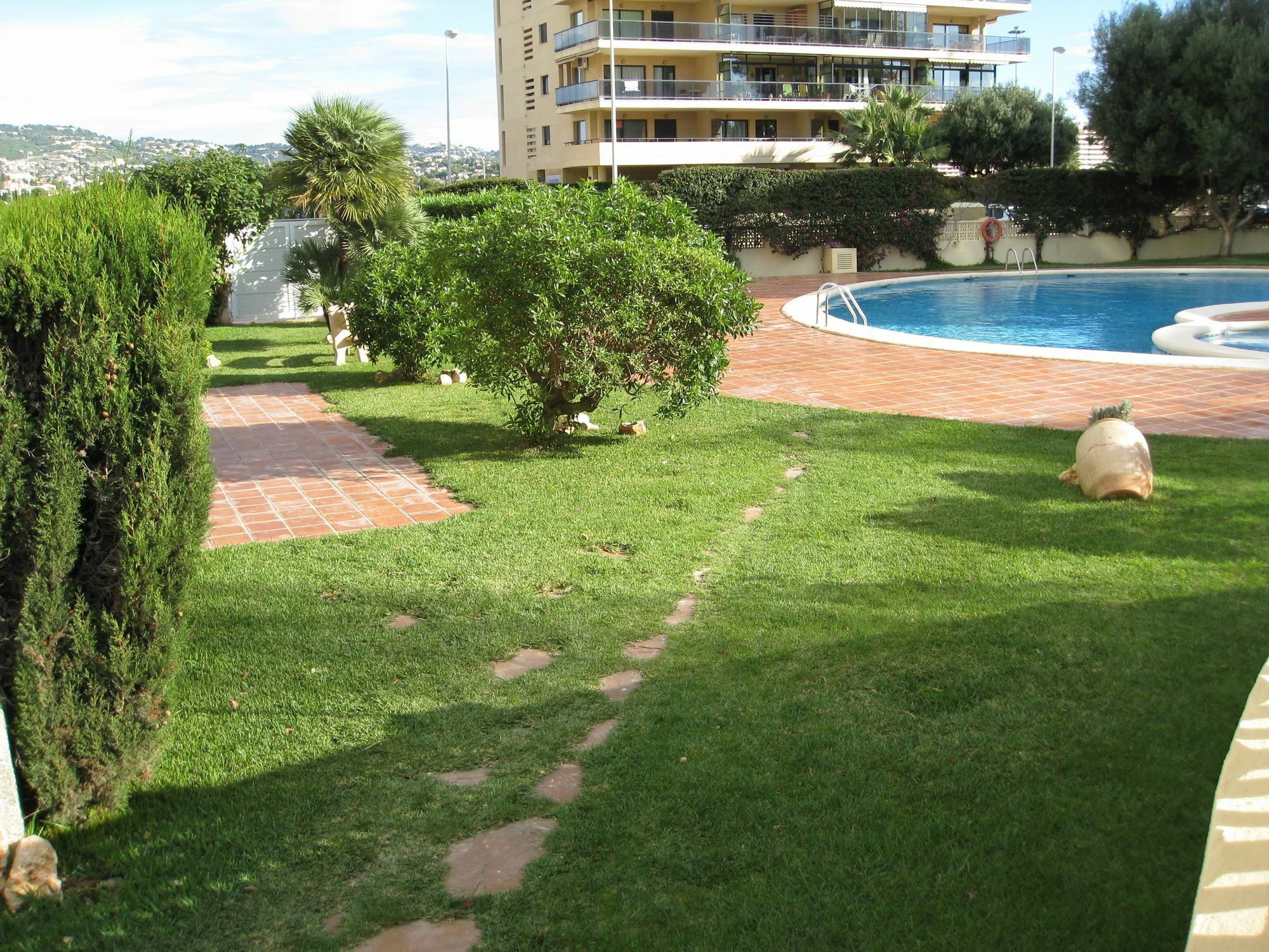 Homeincalpe La Reina Luaran gambar